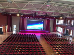 北京中学体育馆
